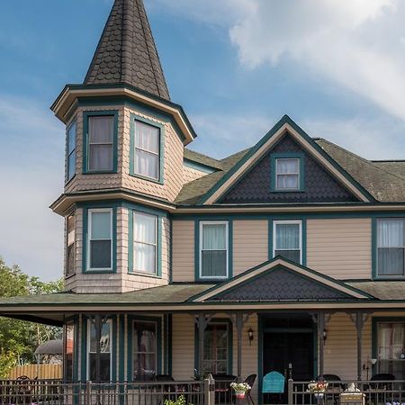 Dennison Street Inn, B&B Colonial Beach Exterior foto